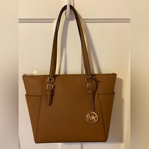 NWT Michael Kors Leather Tote
